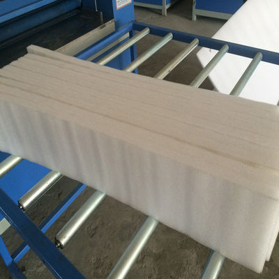Machine de découpe automatique de feuille de mousse de polyéthylène EPE à rouleaux de 100 mm